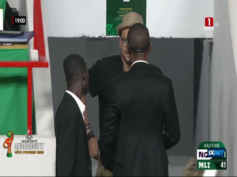 XIBAAR YI du dimanche 03 août 2025