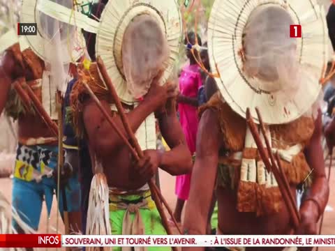 XIBAAR YI du lundi 17 nov. 2025