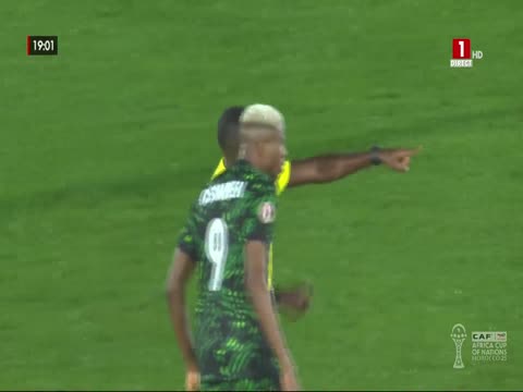 XIBAAR YI du lundi 05 janv. 2026