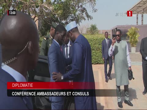 JOURNAL TELEVISE 13H du dimanche 19 avr. 2026