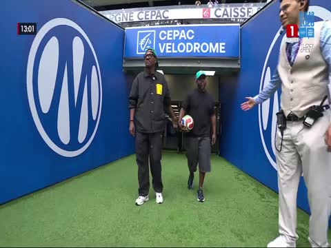 JOURNAL TELEVISE 13H du dimanche 04 oct. 2026